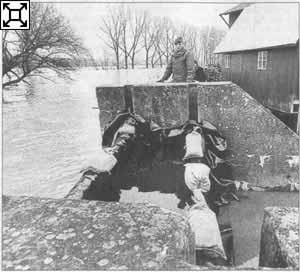 Bollwerk vor dem noch steigenden Hochwasser